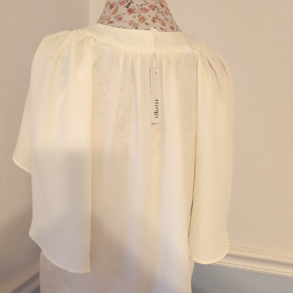 Elegant White Women's Top By Glam - Flounce Sleeve - Picture 4 of 5